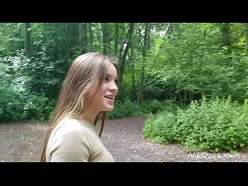 ❤️ Suxerinlle a Evelina que fodemos nun lugar público! Ela dixo que si. Entón fodiuna no cu e corme na súa boca. Entón ela cabreouse. ️❌ Porno en nós ❌