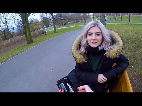❤️ Traga o semen quente dun estraño por diñeiro - mamada no parque de Eva Elfie ️❌ Porno en nós ❌